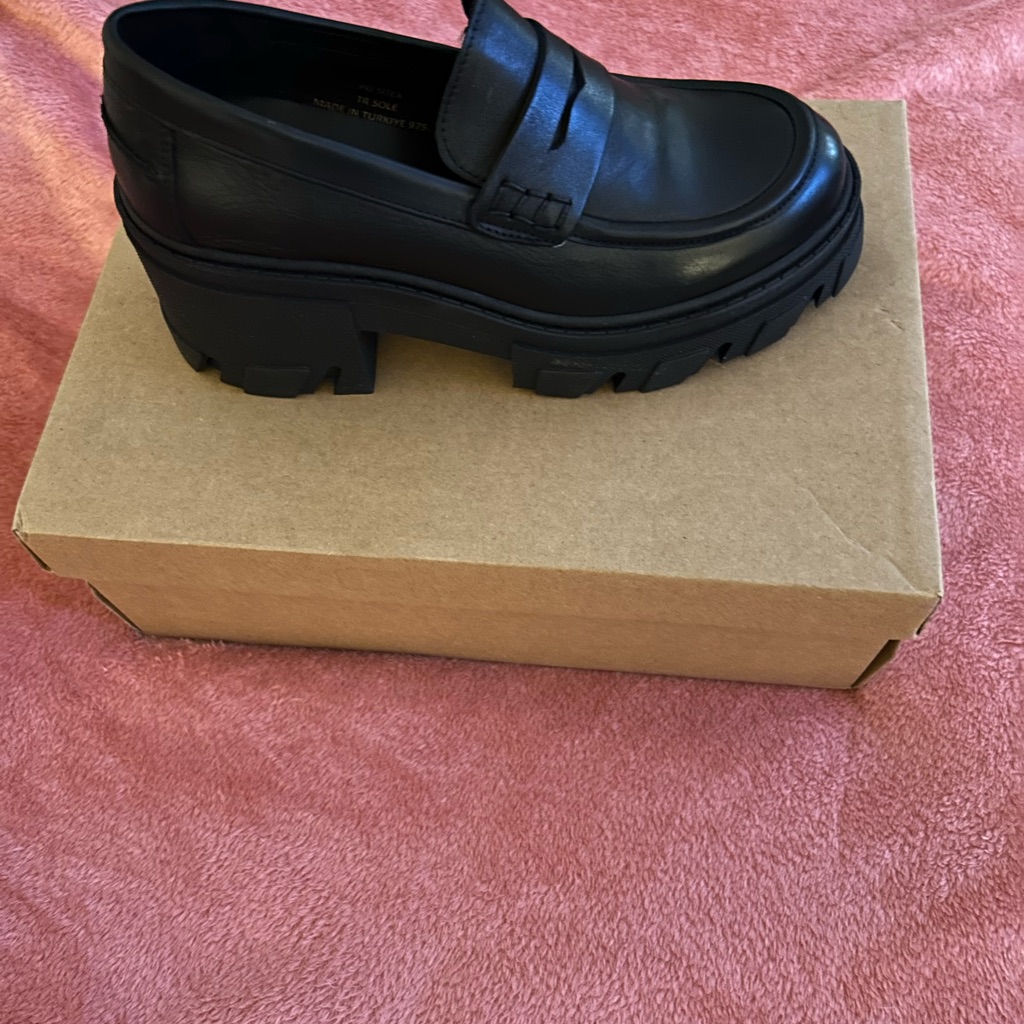 Brand New Steve Madden Shoes